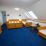 Ξενοδοχείο Pariz Jičín