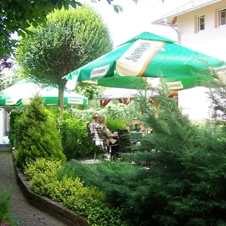 Hotel Paříž 3*