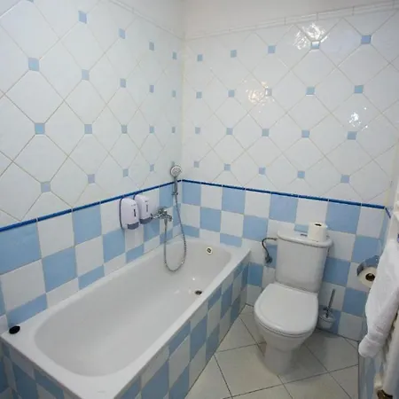 Hotel Pariz 3*