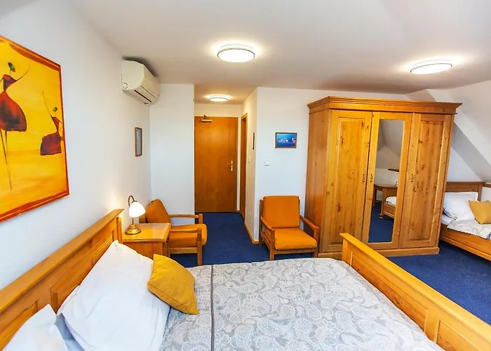 Pariz Otel Jičín